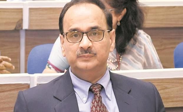 Ex-CBI chief Alok Verma in BIG problem; Home Ministry recommends action against him