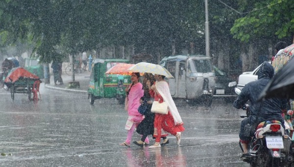 Weekend forecast: IMD predicts heavy rainfall in these states till September 5, check full list here