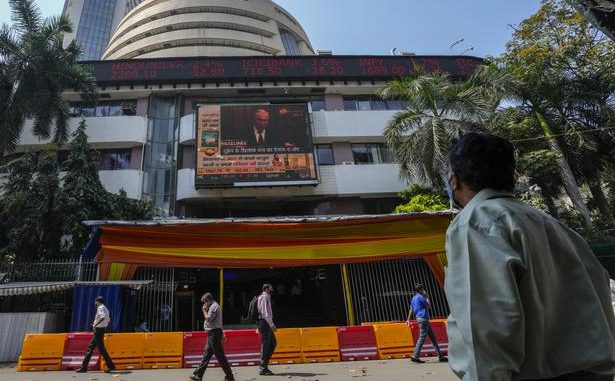 Sensex rebounds 400 pts but stays in red, Nifty at 15,900 as Russia-Ukraine war escalates