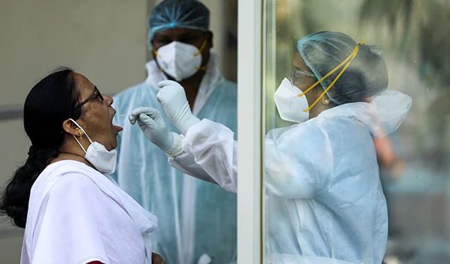 Amid fourth wave scare, India reports 2,927 fresh Covid-19 cases; increase of over 400 from yesterday