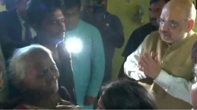 Amit Shah meets family of BJPYM worker Arjun Chowrasia, calls for CBI probe into his death