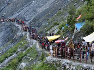 Amarnath Yatra 2022: Amarnath Yatra temporarily suspended due to bad weather, 3,000 pilgrims detained in camp