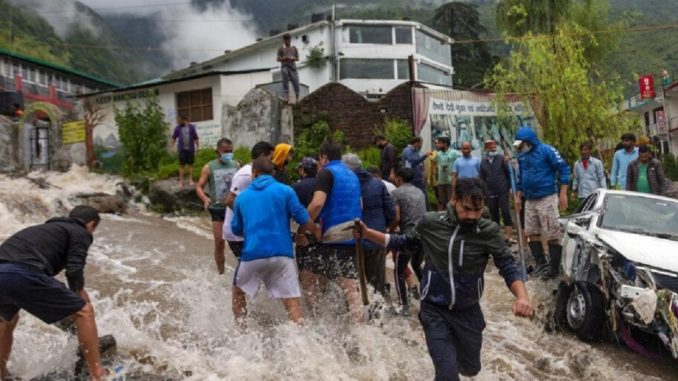 Himachal Pradesh: Cloudburst, flash floods hit Kullu district; at least 7 feared dead, several missing