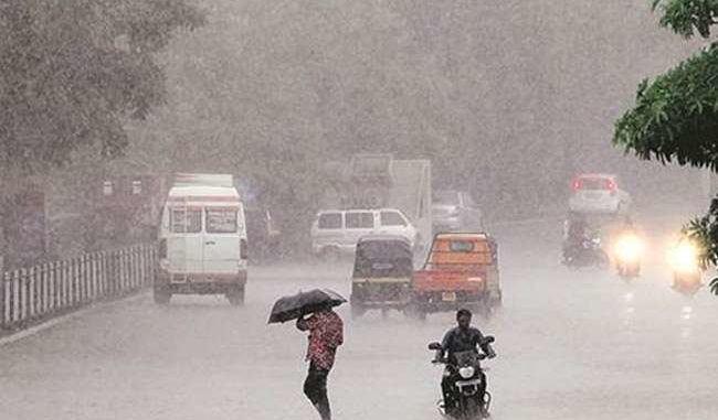 Delhi-NCR rains: IMD predicts light rainfall in national capital today - Check forecast here