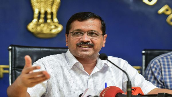 केजरीवाल ने पेश किया विश्वास प्रस्ताव, कहा- सिसोदिया के घर पर 14 घंटे छापेमारी की पर कुछ गलत नहीं मिला