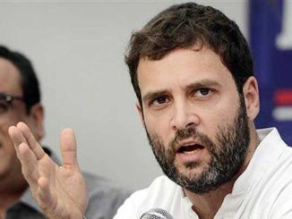 चौतरफा हमलों के बीच राहुल गांधी को मिला इस बड़े नेता का साथ, कह दी ऐसी बात