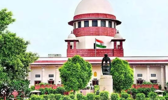 Supreme Court: सुप्रीम कोर्ट में दिल्ली मेयर चुनाव को लेकर सुनवाई टली, अब शुक्रवार को सुना जाएगा मामला