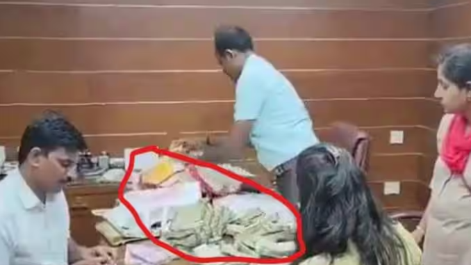 Karnataka Bjp Mla K Madals Son Caught Red Handed Taking Rs 40l Bribe Video Shining India News 3357