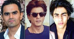 LEAKED: Shah Rukh Khan-Sameer Wankhede Chat - 'Beg You... Go Soft On Aryan Khan'