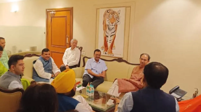 Arvind Kejriwal Meets Uddhav Thackeray To Seek Support Against Centre's Ordinance