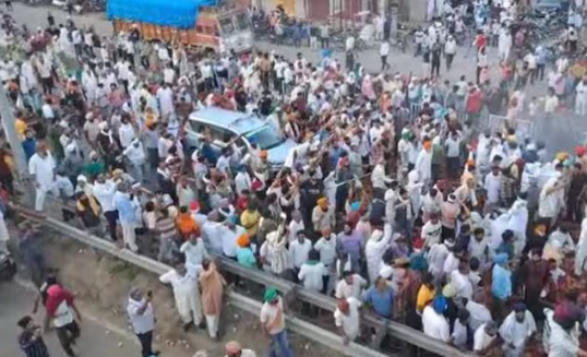 Protesting Farmers In Haryana's Kurukshetra Block Highway To Delhi