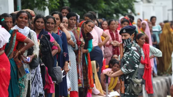 शोपियां में फायरिंग के बाद भी नहीं डगमगाए शिवभक्तों के कदम, सात हजार से अधिक श्रद्धालु जम्मू से हुए रवाना