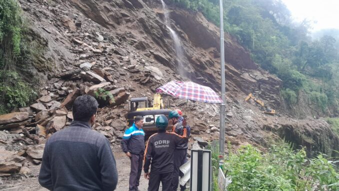 5 Kedarnath Pilgrims Killed As Landslide Debris Falls On Car In Uttarakhand's Rudraprayag