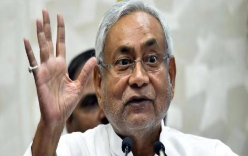 Nitish Kumar : जदयू के राष्ट्रीय अध्यक्ष नीतीश कुमार ने पार्टी में किए फेरबदल, वशिष्ठ नारायण-त्यागी को ताकत