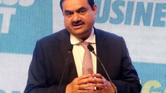 Adani-Hindenburg Case: सुप्रीम कोर्ट का सेबी की जांच में दखल से इनकार, कहा- तीन महीने में जांच पूरी करे नियामक