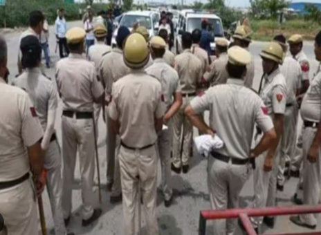 UP Police Exam: रंगत-मेहनत में पुल्लिंग कौन? गीदड़ का स्त्रीलिंग बताओ; भर्ती परीक्षा में इन सवालों ने उलझाया