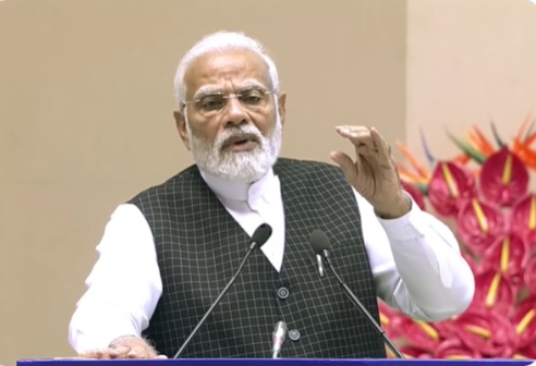 PM Modi: प्रधानमंत्री ने 'जल संचय जन भागीदारी पहल' की शुरुआत की, बोले-जल संरक्षण मानवता के भविष्य का सवाल