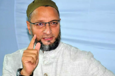 Asaduddin Owaisi: महाराष्ट्र में नहीं बनने देंगे शिंदे और फडणवीस की सरकार, AIMIM प्रमुख ओवैसी का बड़ा दावा