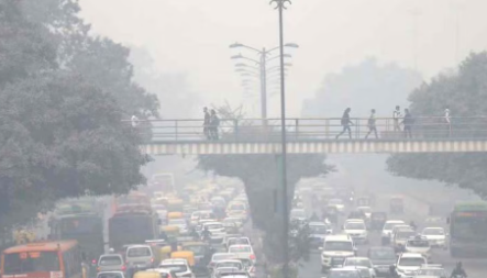 Delhi Pollution: दिल्ली में छाई धुंध, 'खराब' श्रेणी में पहुंचा AQI; दिल्ली सरकार ने बुलाई आपात बैठक