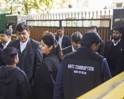 High Drama Outside Kejriwal's House: ACB Reaches AAP Chief's Residence To Probe MLA 'Poaching' Claims Against BJP