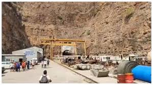 Telangana: तेलंगाना में एसएलबीसी सुरंग परियोजना में छत का एक हिस्सा ढहा, छह श्रमिकों के फंसे होने की आशंका