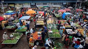 WPI Inflation: खाद्य वस्तुओं के सस्ता होने से मार्च में थोक महंगाई दर घटकर 2.05% पर, आंकड़े जारी