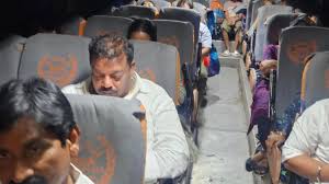 Resort Politics: टीडीपी-YSRCP की जंग; मेयर के खिलाफ विश्वास मत को लेकर श्रीलंका-मलयेशिया क्यों भेजे गए पार्षद?