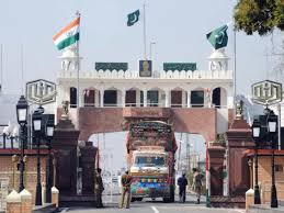 India-Pakistan: भारत ने पाकिस्तान के साथ बंद किया कारोबार, पड़ोसी देश से आने वाली सभी वस्तुओं पर लगाई रोक