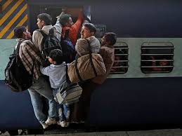 Thane: 5 Feared Dead, Several Injured As Passengers Fall Off Overcrowded Train