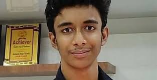 JEE Advanced Result 2025: लखनऊ के श्रेयस ने किया यूपी टॉप, देश में मिली 68वीं रैंक; परिवार में खुशी