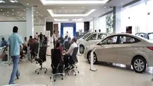 GST 2.0: आज से गाड़ियां हुई सस्ती, सिर्फ 55 हजार में बाइक और 3.50 लाख में कार! जीएसटी में भारी कटौती