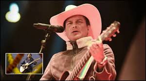 Zubeen Garg: जुबीन की अंतिम यात्रा में पहुंचे हजारों फैंस, राजकीय सम्मान से दी जाएगी विदाई