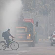 Delhi Smog Crisis: 50% Work-From-Home Mandated For Offices; Strict Penalties For Non-Compliance