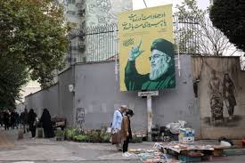 तेहरान का हर चौराहा हैक था और... अब पता चला खामेनेई पर हमले से पहले कैसे हुई जासूसी