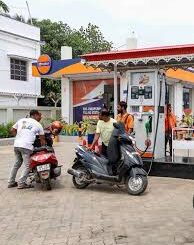 Petrol near 100 mark: see new rates for Mumbai, Kolkata and Chennai after 3rd hike