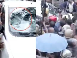 केरलम के पूर्व सीएम के घर रेड डालने गए ED के अधिकारियों पर हमला, समर्थकों ने तोड़ी गाड़ियां; बरसाए पत्थर