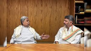कर्नाटक के CM सिद्धारमैया ने दिया पद से इस्तीफा, डीके शिवकुमार होंगे नए उत्तराधिकारी