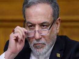 Pezeshkian, Ghalibaf seek FM Araghchi's removal for following Revolutionary Guard directives