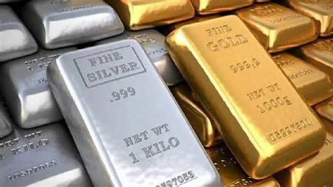 Gold Price: 10 साल की सबसे बड़ी ग‍िरावट के बाद भी लगातार टूट रहा सोना, चांदी भी बेहाल; कहां जाकर रुकेगा रेट?