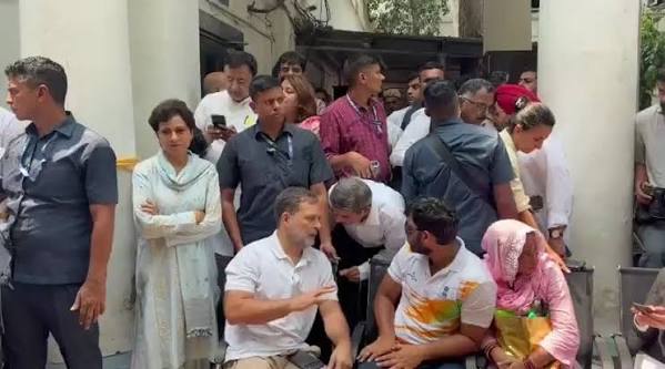 हमारी केवल एक मांग- साहिल की FIR दर्ज होनी चाहिए, पुलिस बताए जांच अफसर का नाम: राहुल गांधी
