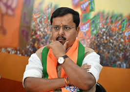 बीजेपी में रिनोवेशन, आ गई नई 'जनरेशन', नितिन ने चुने पावर प्लेयर्स, चुनाव में दिखेगा अनुभव और युवाओं का जोश