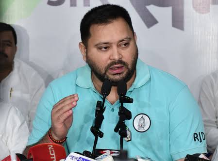 पेपर लीक और सिवान AK-47 फायरिंग के विरोध में राजभवन तक मार्च करेंगे तेजस्वी यादव