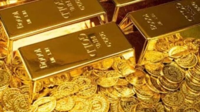 Gold Price: डेढ़ लाख पार जाने के बाद सोना फिर धड़ाम, अमेरिका में महंगाई में नरमी के बाद भी क्यों टूटा गोल्ड?