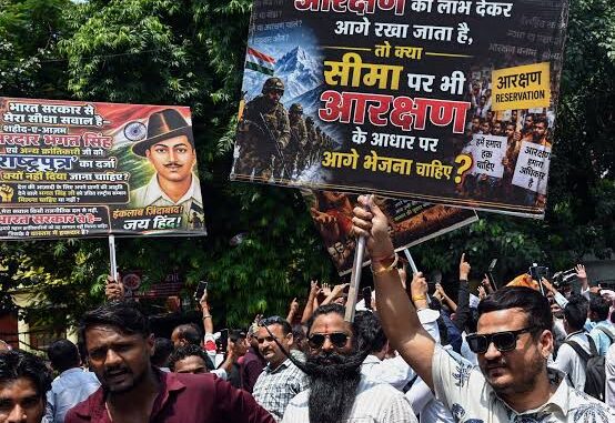 Reservation Hatao Andolan claims Centre agrees to talks with protesters; 5 key demands explained