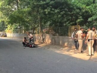 Posing as cops, 3 men gang-rape minor near Delhi's Kalkaji Temple; 1 held in encounter