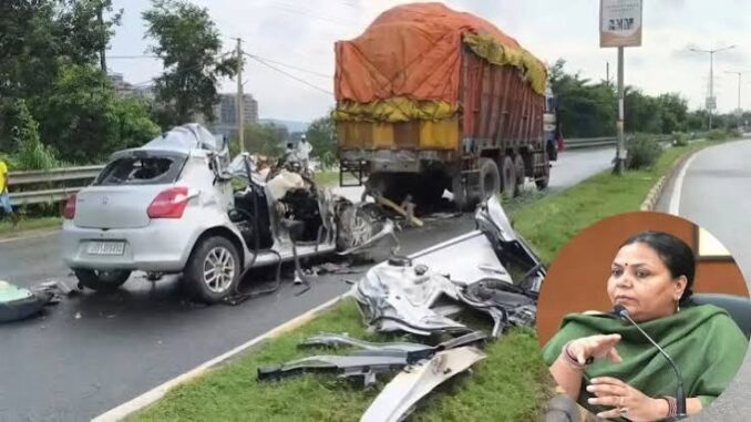 जमशेदपुर में भीषण सड़क हादसा: मंत्री दीपिका पांडे की बेटी समेत 4 की मौत, गैस कटर से काट कर निकाले गए शव