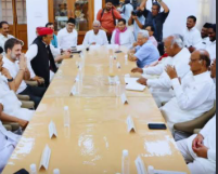 राजनीति: 1 नवंबर की रैली से पहले इंडिया गठबंधन का मंथन, खरगे के आवास पर विपक्षी नेताओं ने की बैठक