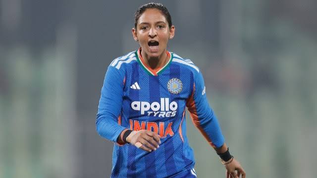 Harmanpreet Kaur steps down as Indian women's cricket team captain across all formats