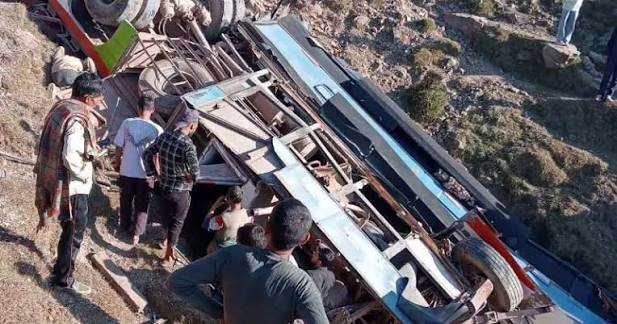 At least 10 injured after passenger bus crashes in Udhampur's Gala Pachound