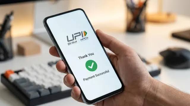 UPI से दूर हो रहे लोग? चार्ज लगने से पहले ही कम होने लगा ट्रांजैक्शन, सितंबर में 1.8% गिरा यूपीआई पेमेंट से लेनेदेन